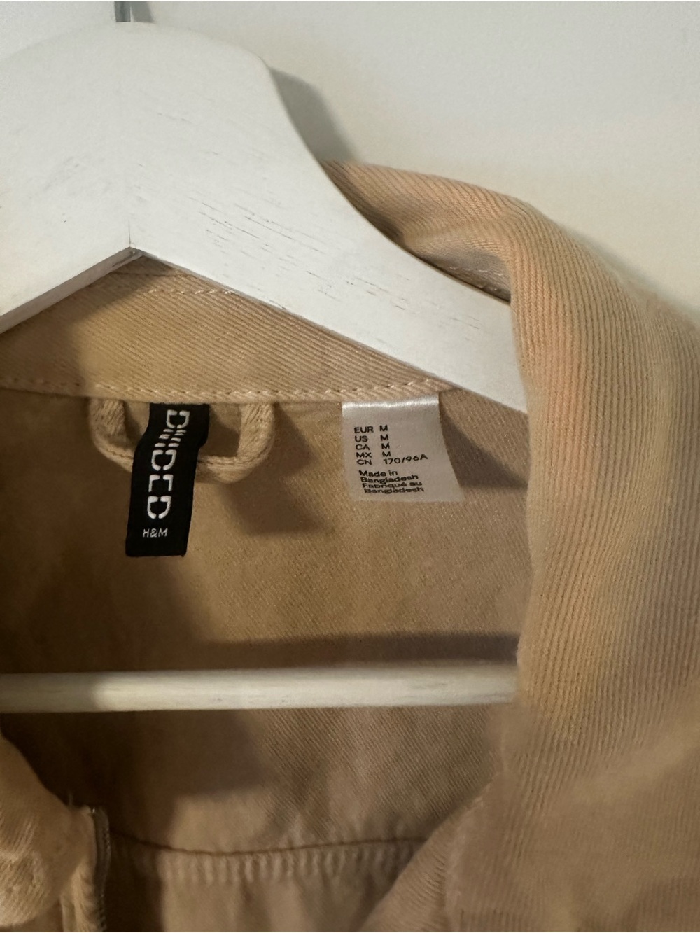Women’s Utility Field Jacket in Khaki - Picture 2 of 2